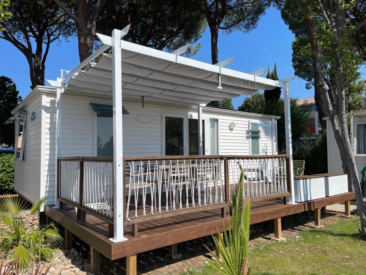 Camping Les Cigales Mandelieu Exterior foto