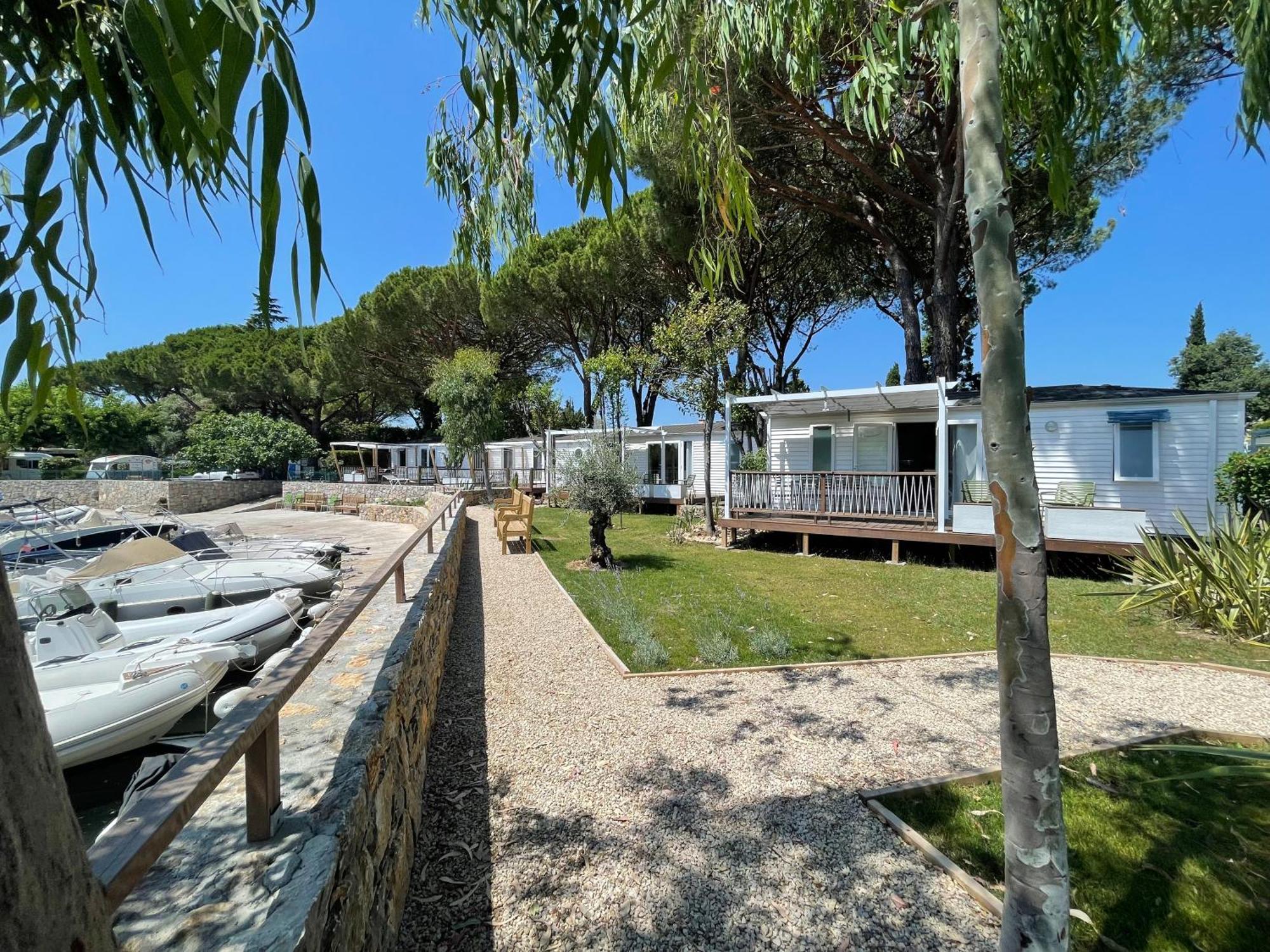 Camping Les Cigales Mandelieu Exterior foto